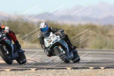 media/Dec-06-2025-CVMA (Sat) [[4a896cc04c]]/Race 6-Formula Twins-Formula 40 UL/